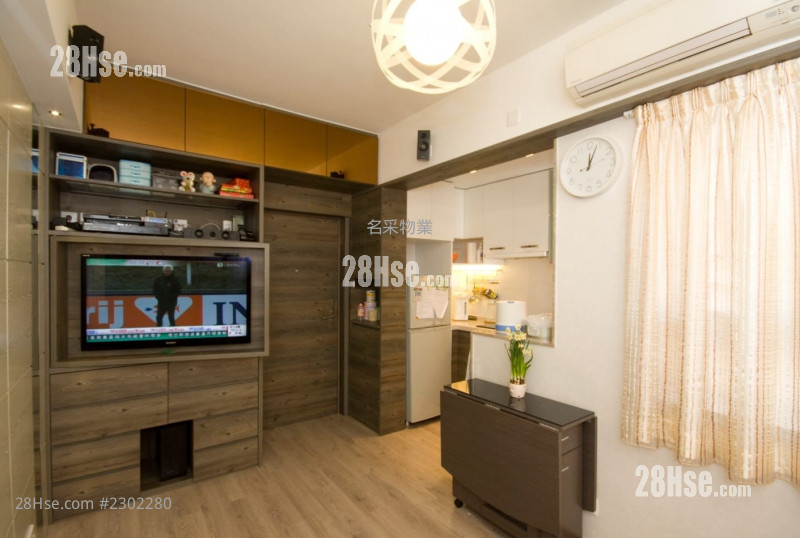 Aik San Mansion Rental 408 ft² Aik San Mansion Rental 408 ft²