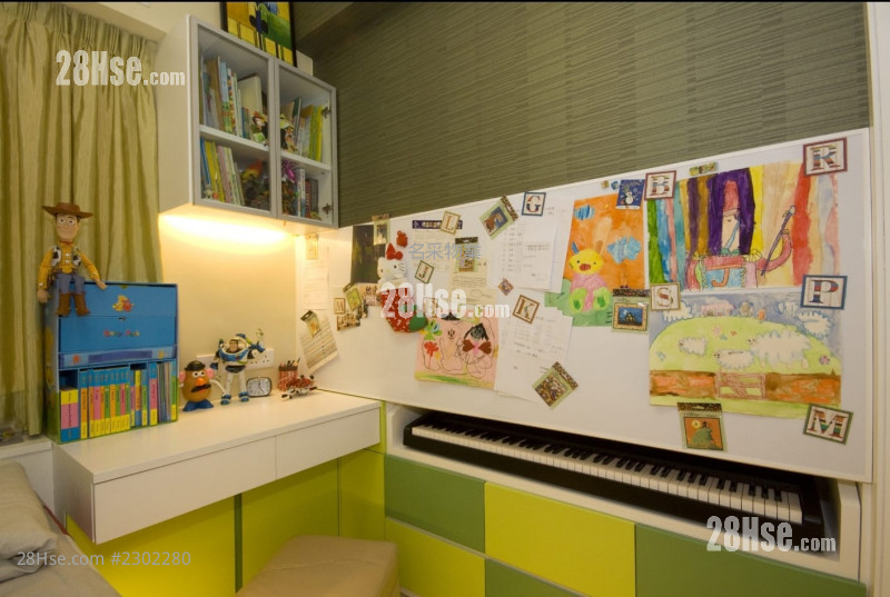 Aik San Mansion Rental 408 ft² Aik San Mansion Rental 408 ft²