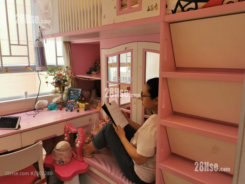 Aik San Mansion Rental 408 ft² Aik San Mansion Rental 408 ft²