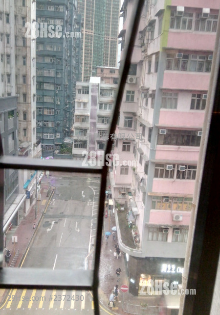 Golden Court Sell 2 Bedrooms , 1 Bathroom 274 ft² Golden Court Sell 2 Bedrooms , 1 Bathroom 274 ft²