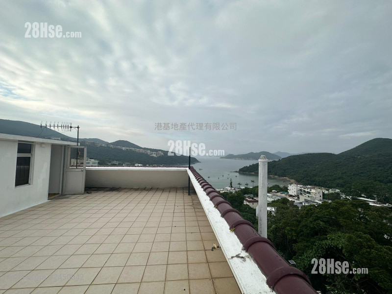 Village House Rental 4 Bedrooms , 3 Bathrooms 1,260 ft² Village House Rental 4 Bedrooms , 3 Bathrooms 1,260 ft²