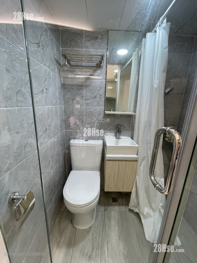 Sze Bo Building Rental Studio , 1 Bathroom 130 ft² Sze Bo Building Rental Studio , 1 Bathroom 130 ft²