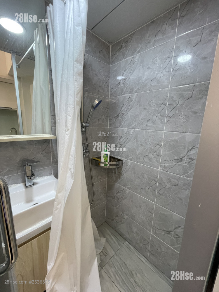 Sze Bo Building Rental Studio , 1 Bathroom 130 ft² Sze Bo Building Rental Studio , 1 Bathroom 130 ft²