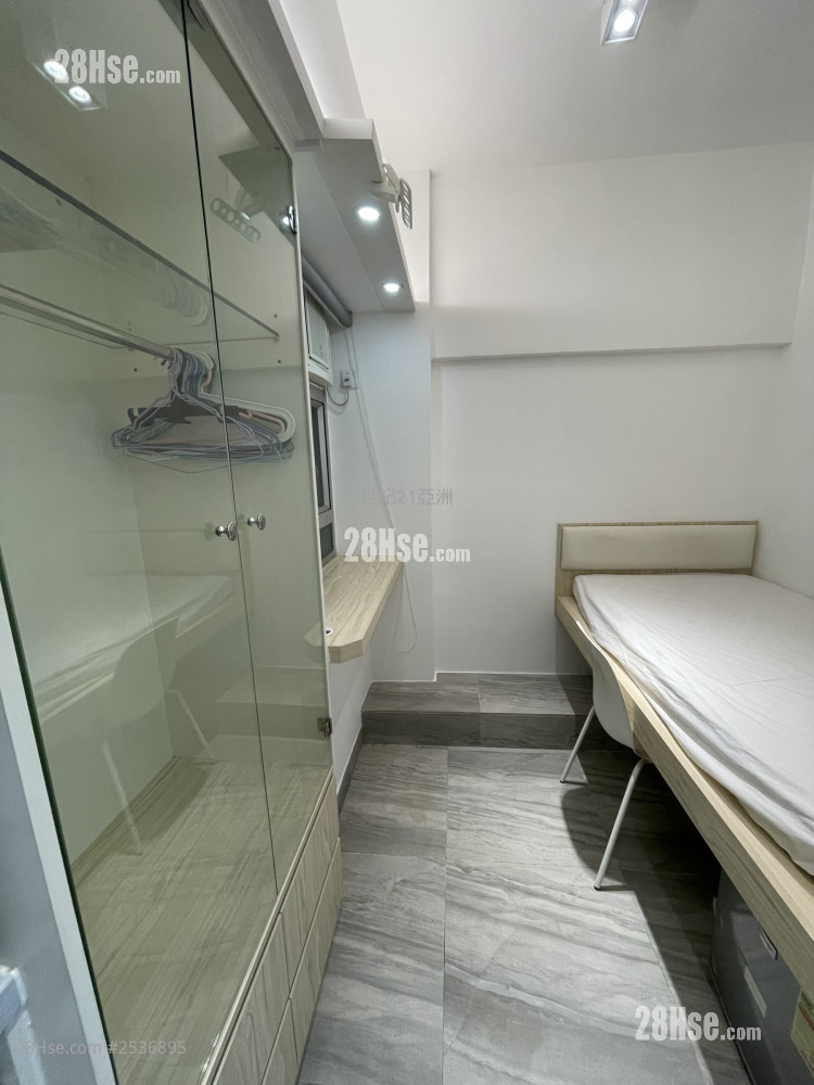 Sze Bo Building Rental Studio , 1 Bathroom 130 ft² Sze Bo Building Rental Studio , 1 Bathroom 130 ft²