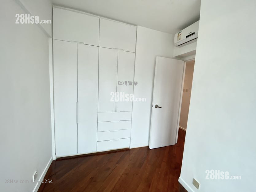 Robinson Rd 80 Sell 3 Bedrooms , 2 Bathrooms 840 ft² Robinson Rd 80 Sell 3 Bedrooms , 2 Bathrooms 840 ft²