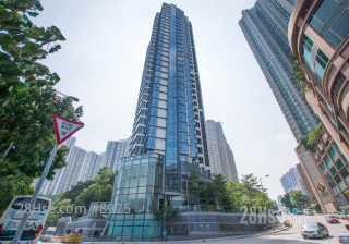 Marina South Building: Marina South 南區左岸,位於鴨脷洲徑8號,由兩座住宅組成，提供114伙，面積介乎1681至2728方呎