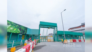 柏瓏 大廈: 錦上路站第1A期, 錦上路站項目分為多期發展，合共提供2,200伙，當中錦上路站第1A期由信和發展，提供715伙。