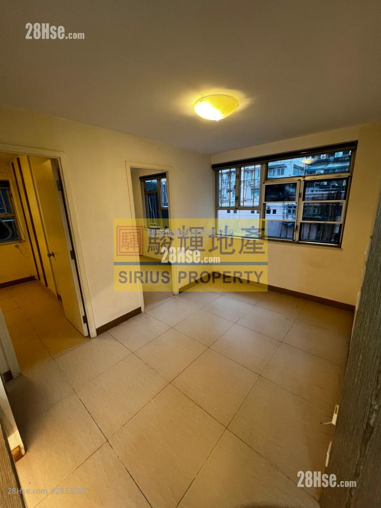 Fortune Terrace Sell 2 Bedrooms , 1 Bathroom 455 ft²