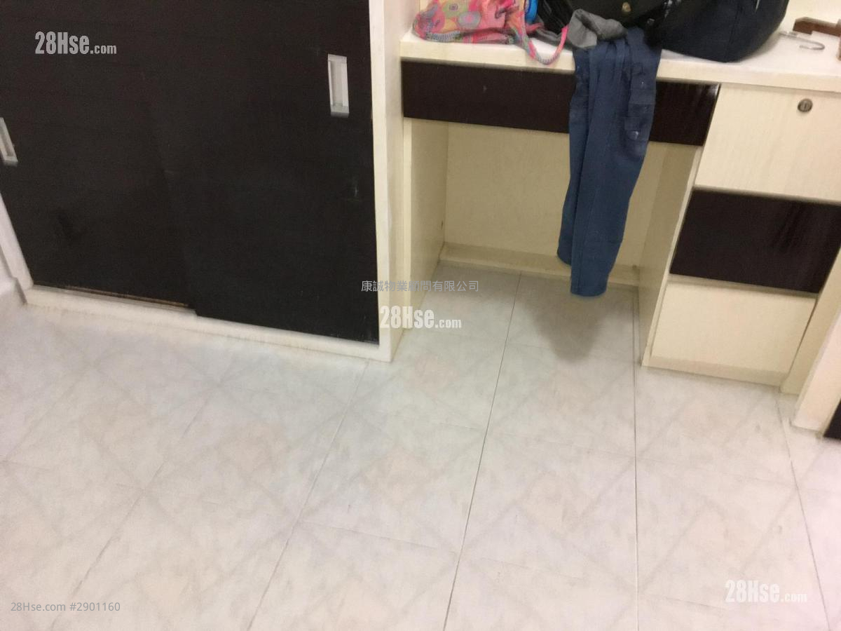 Tak Tin Estate Rental 2 Bedrooms , 1 Bathroom 357 ft² Tak Tin Estate Rental 2 Bedrooms , 1 Bathroom 357 ft²