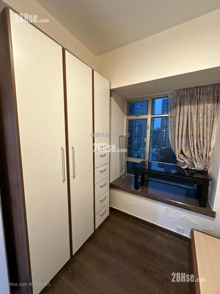Flora Plaza Rental 2 Bedrooms , 1 Bathroom 370 ft² Flora Plaza Rental 2 Bedrooms , 1 Bathroom 370 ft²