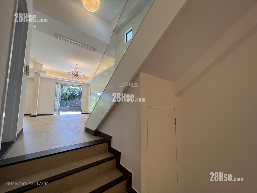 Aquamarine Garden Rental 4 Bedrooms , 4 Bathrooms 2,069 ft² Aquamarine Garden Rental 4 Bedrooms , 4 Bathrooms 2,069 ft²