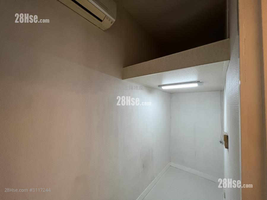 Aquamarine Garden Rental 4 Bedrooms , 4 Bathrooms 2,069 ft² Aquamarine Garden Rental 4 Bedrooms , 4 Bathrooms 2,069 ft²