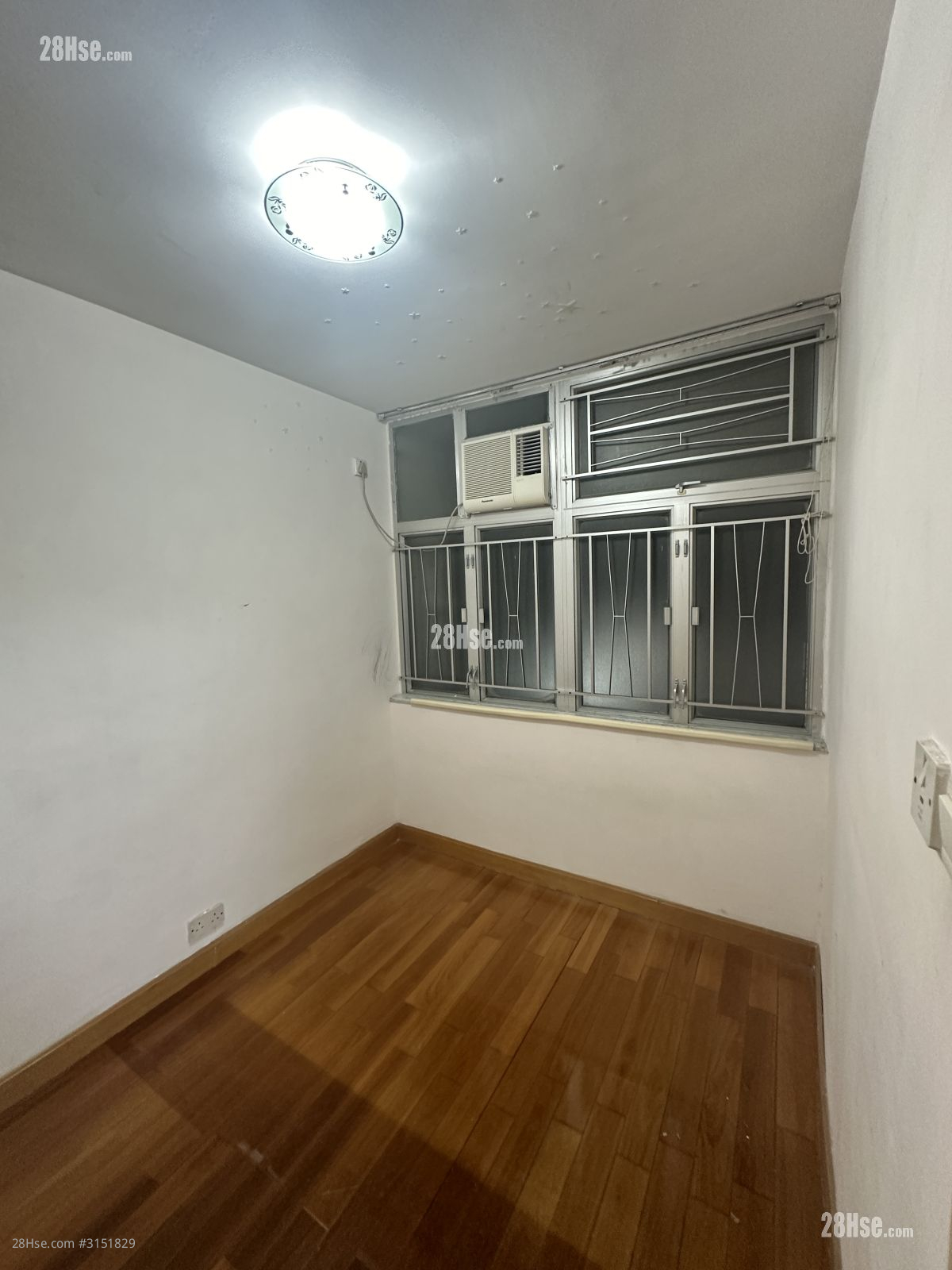 Tin Oi Court Rental 2 Bedrooms , 1 Bathroom 438 ft² Tin Oi Court Rental 2 Bedrooms , 1 Bathroom 438 ft²