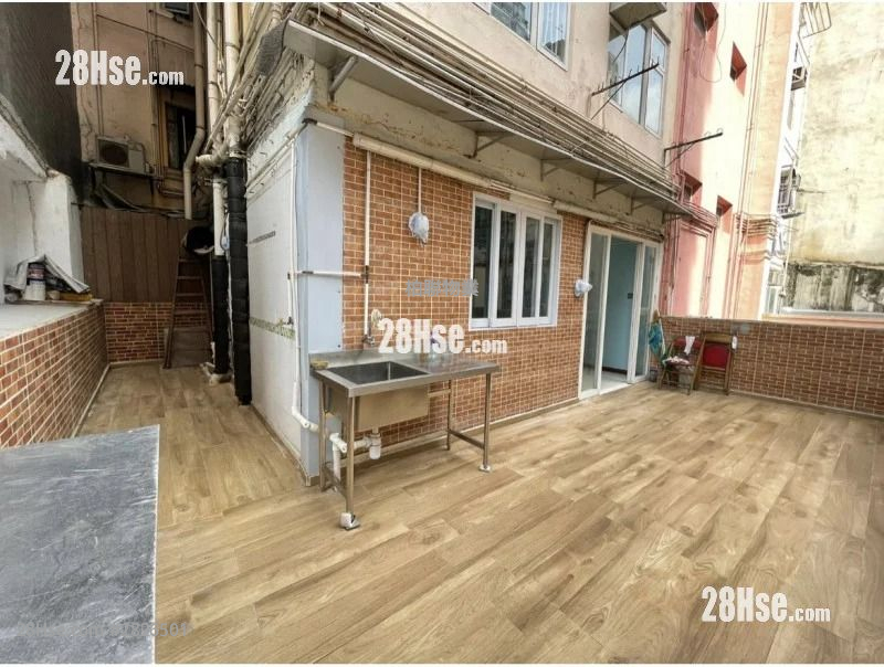 東鴻大廈 售盤 1 房 , 1 浴室 300 平方呎