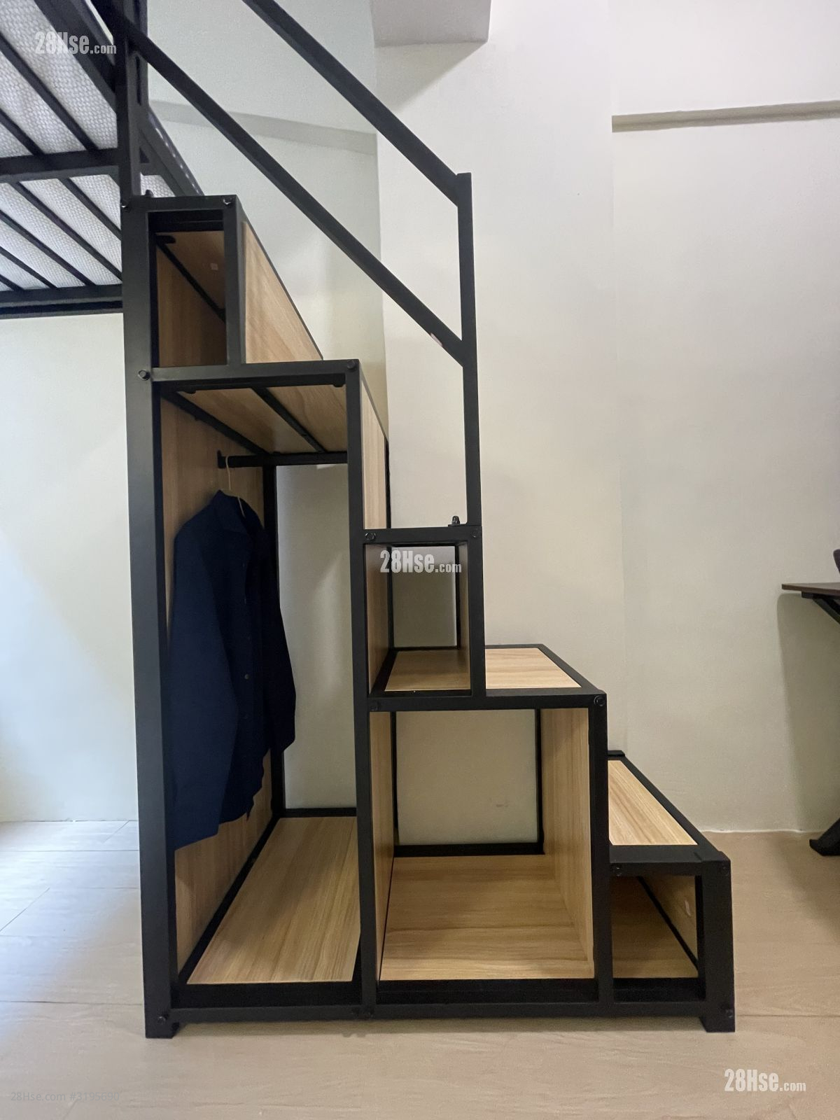 Yam Yuen Mansion Rental 5+ Bedrooms , 2 Bathrooms 77 ft² Yam Yuen Mansion Rental 5+ Bedrooms , 2 Bathrooms 77 ft²