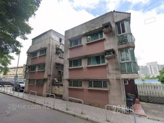 Harmonic Villa Building