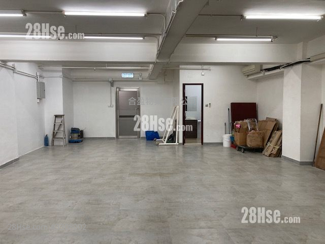 Willy Commercial Building Rental 1 Toilet Willy Commercial Building Rental 1 Toilet