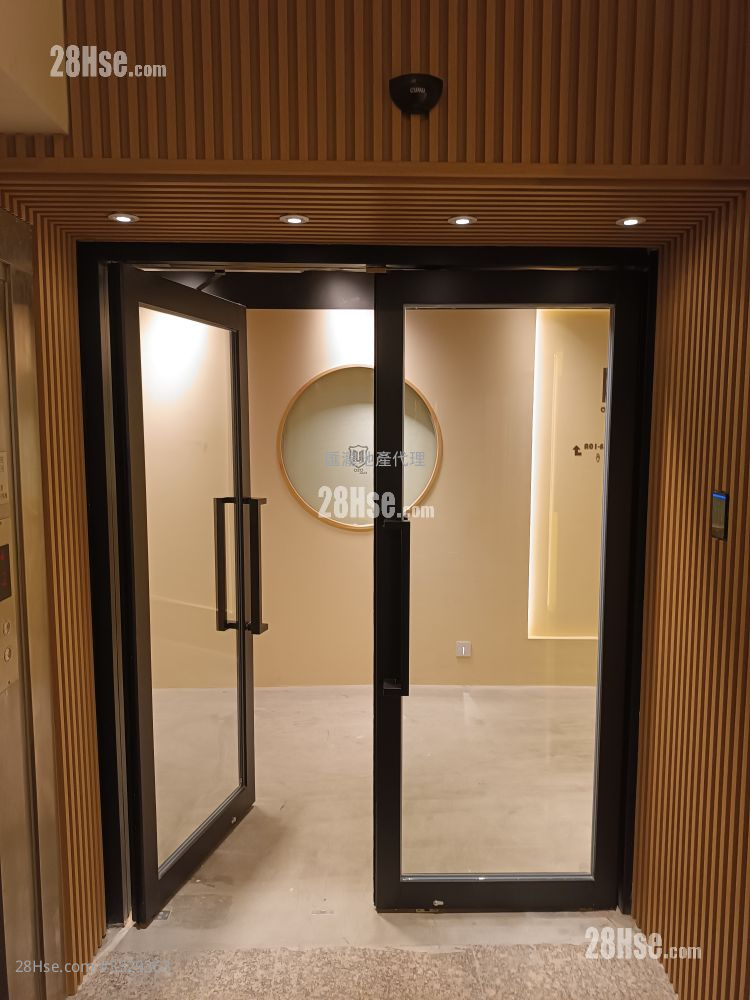 新時代工貿商業中心 租盤 開放式間隔 80 平方呎