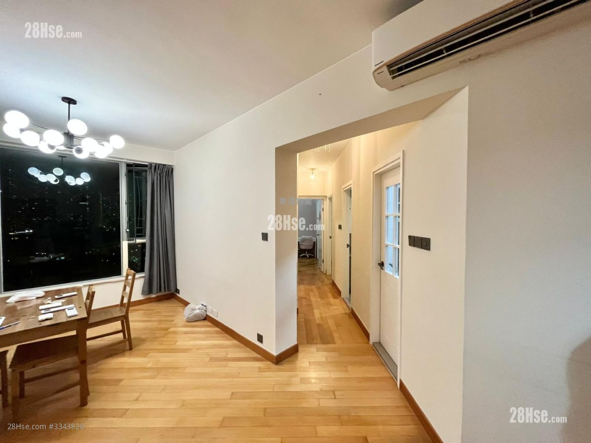 藍天海岸 售盤 3 房 , 2 浴室 781 平方呎 藍天海岸 售盤 3 房 , 2 浴室 781 平方呎