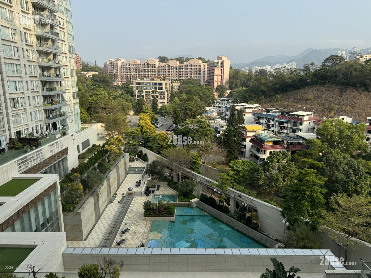 壹號雲頂 售盤 4 房 , 2 浴室 1,084 平方呎 壹號雲頂 售盤 4 房 , 2 浴室 1,084 平方呎