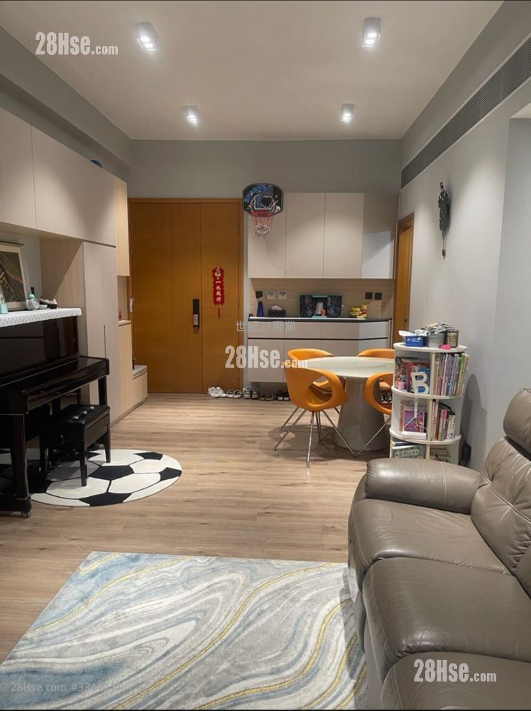 壹號雲頂 售盤 4 房 , 2 浴室 1,084 平方呎 壹號雲頂 售盤 4 房 , 2 浴室 1,084 平方呎