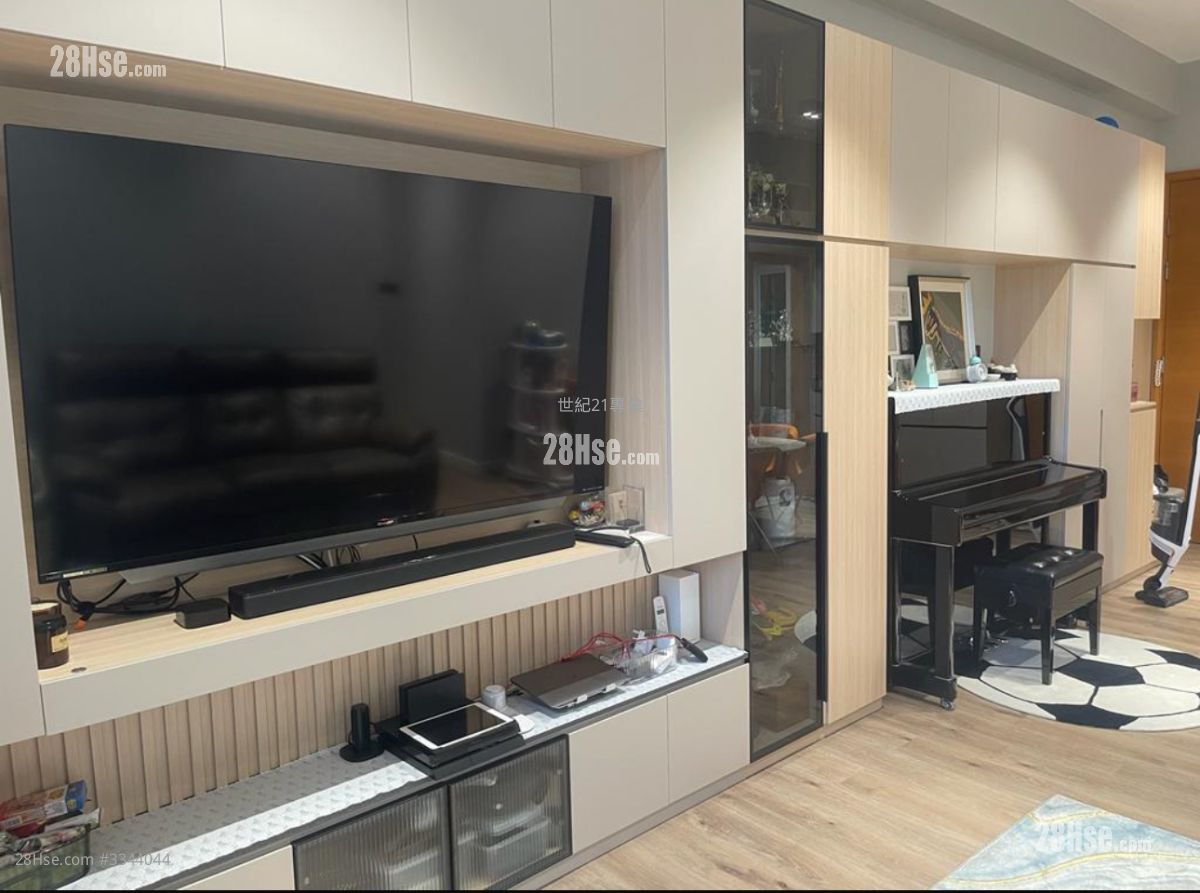 壹號雲頂 售盤 4 房 , 2 浴室 1,084 平方呎 壹號雲頂 售盤 4 房 , 2 浴室 1,084 平方呎