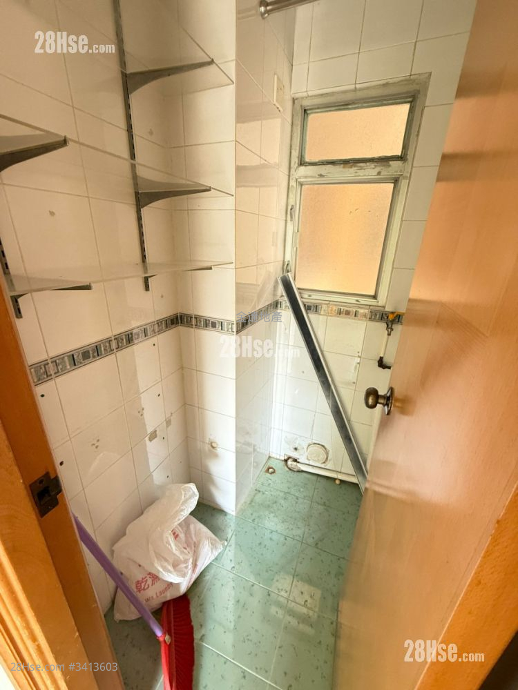 Bailey Garden Rental 3 Bedrooms , 2 Bathrooms 467 ft² Bailey Garden Rental 3 Bedrooms , 2 Bathrooms 467 ft²