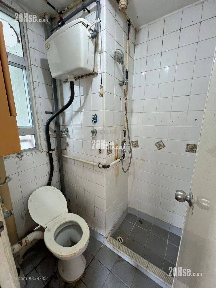 Lei Tung Estate Sell 2 Bedrooms , 1 Bathroom 381 ft² Lei Tung Estate Sell 2 Bedrooms , 1 Bathroom 381 ft²