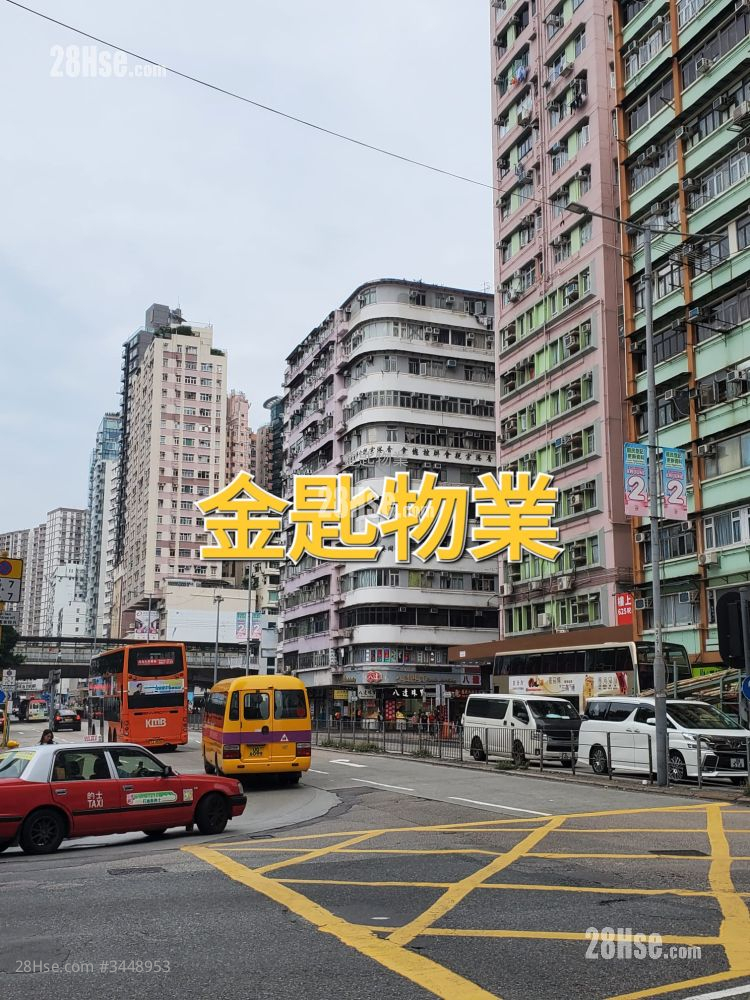 利丰大厦 售盘 5+ 房 888 平方尺