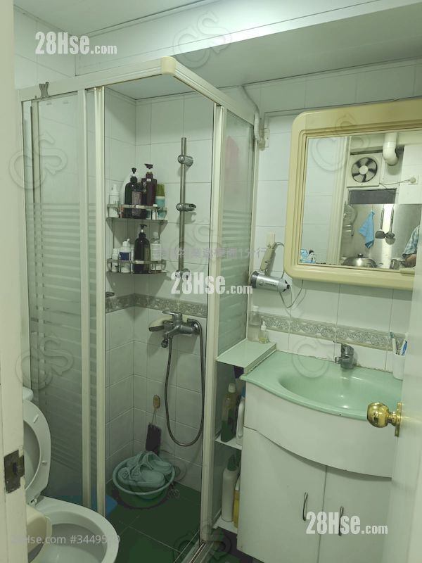 Tai Ming House Sell 2 Bedrooms , 1 Bathroom 380 ft² Tai Ming House Sell 2 Bedrooms , 1 Bathroom 380 ft²