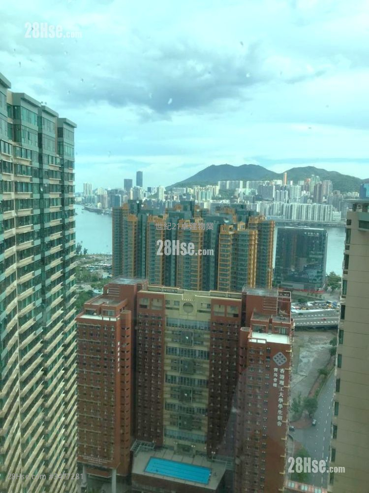 Royal Peninsula Sell Studio , 1 Bathroom 384 ft² Royal Peninsula Sell Studio , 1 Bathroom 384 ft²