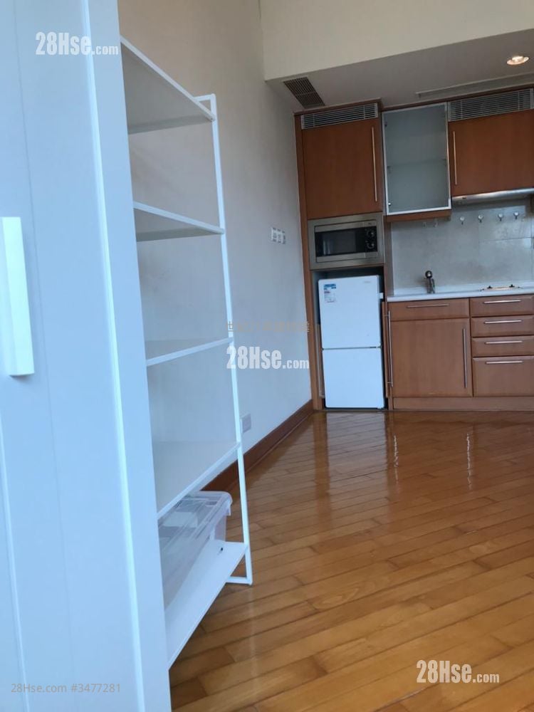 Royal Peninsula Sell Studio , 1 Bathroom 384 ft² Royal Peninsula Sell Studio , 1 Bathroom 384 ft²