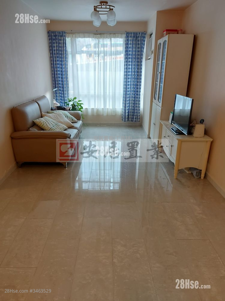 Neptune Terrace Sell 3 Bedrooms 700 ft² Neptune Terrace Sell 3 Bedrooms 700 ft²