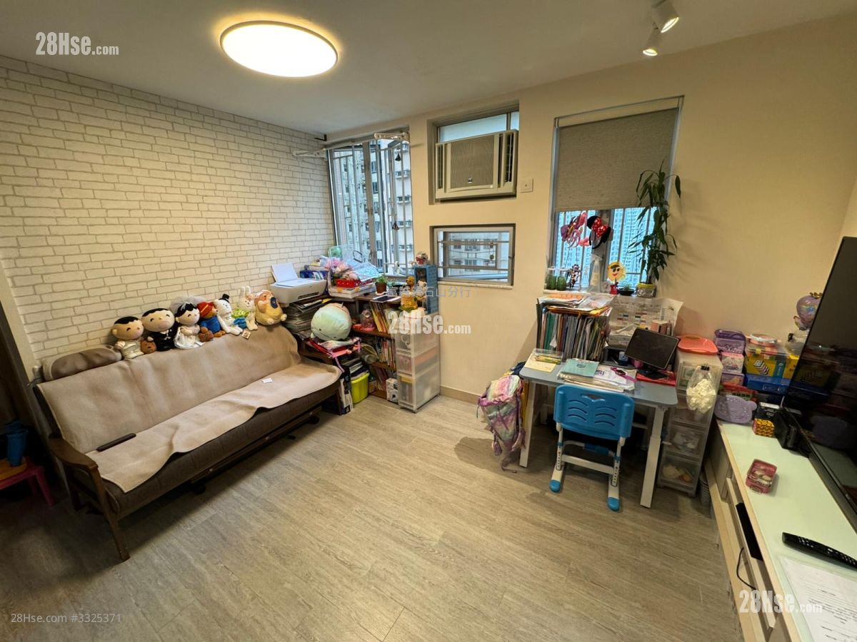 Kingsford Terrace Sell 2 Bedrooms , 1 Bathroom 431 ft²