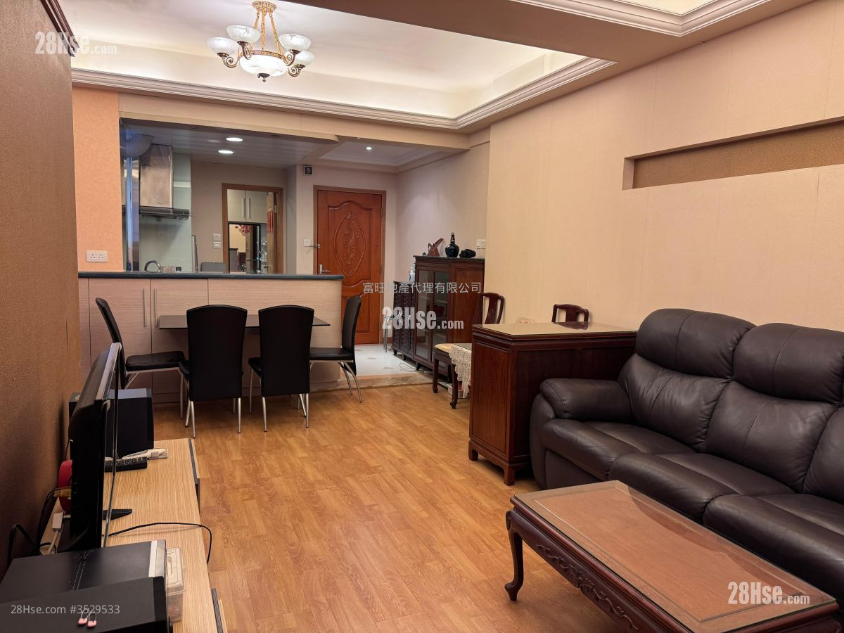 Lung Mong Building Rental 3 Bedrooms , 1 Bathroom 601 ft²