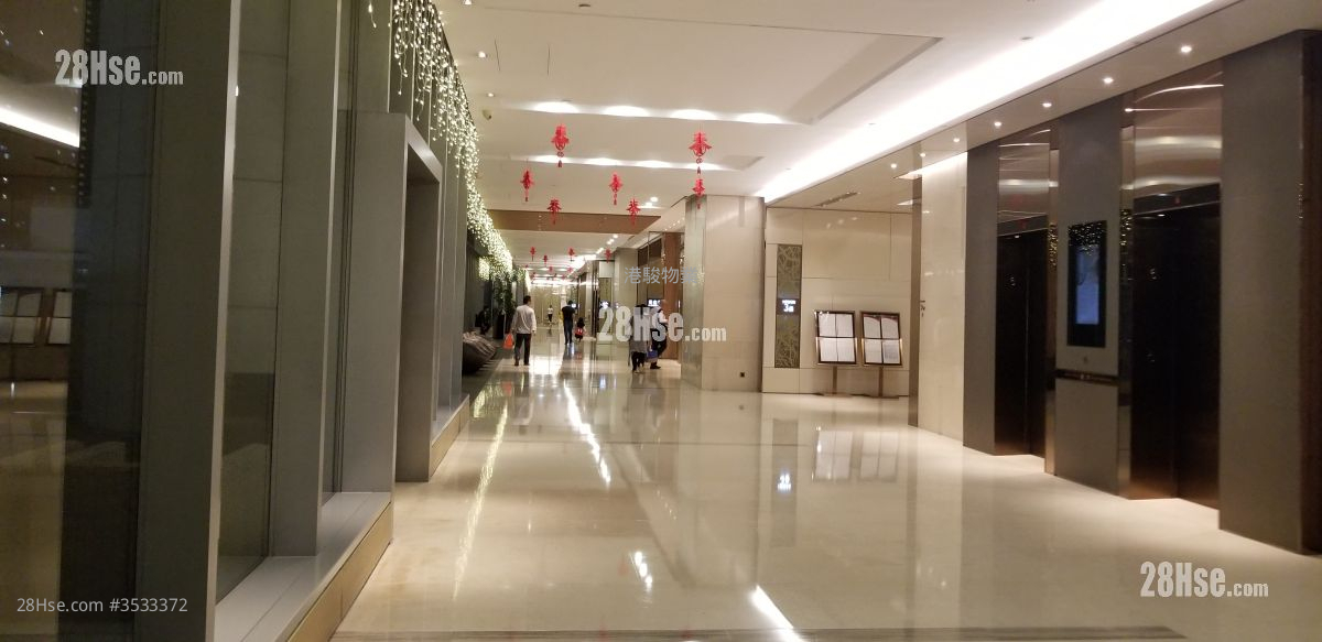 Lions Rise Sell 3 Bedrooms , 2 Bathrooms 714 ft²