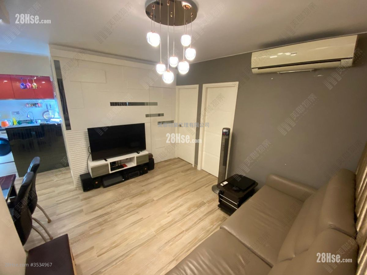 New Town Mansion Sell 2 Bedrooms 442 ft²