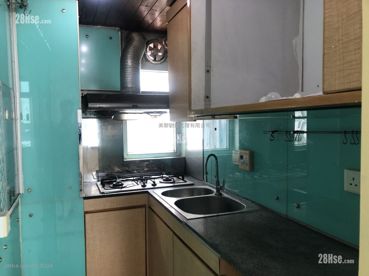 Casio Mansion Sell 3 Bedrooms , 1 Bathroom 449 ft²
