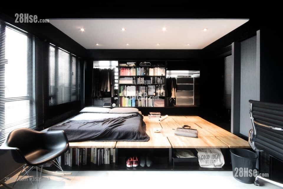 The First Mansion Rental Studio , 1 Bathroom 322 ft²