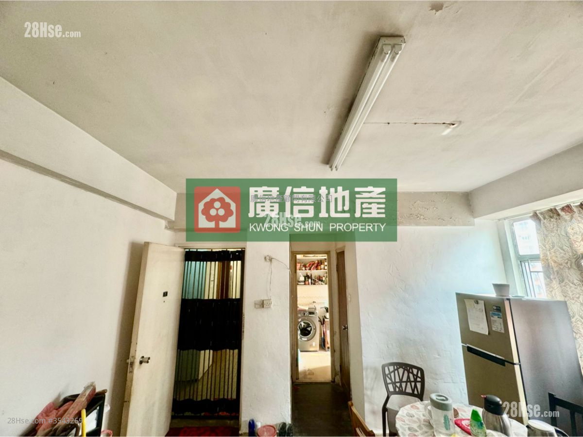 雅寶大廈 售盤 2 房 , 1 浴室 380 平方呎