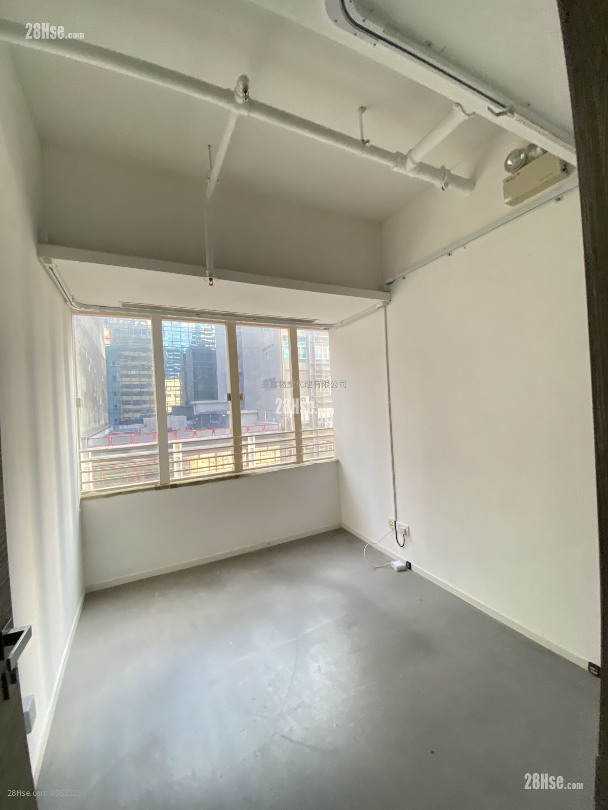 Pan Asia Centre Rental 4 Bedrooms , 2 Toilets Pan Asia Centre Rental 4 Bedrooms , 2 Toilets