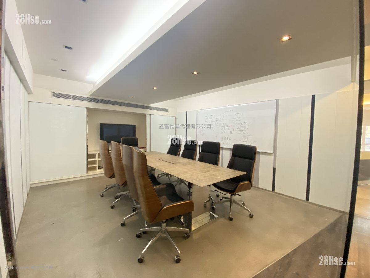 Pan Asia Centre Rental 4 Bedrooms , 2 Toilets Pan Asia Centre Rental 4 Bedrooms , 2 Toilets