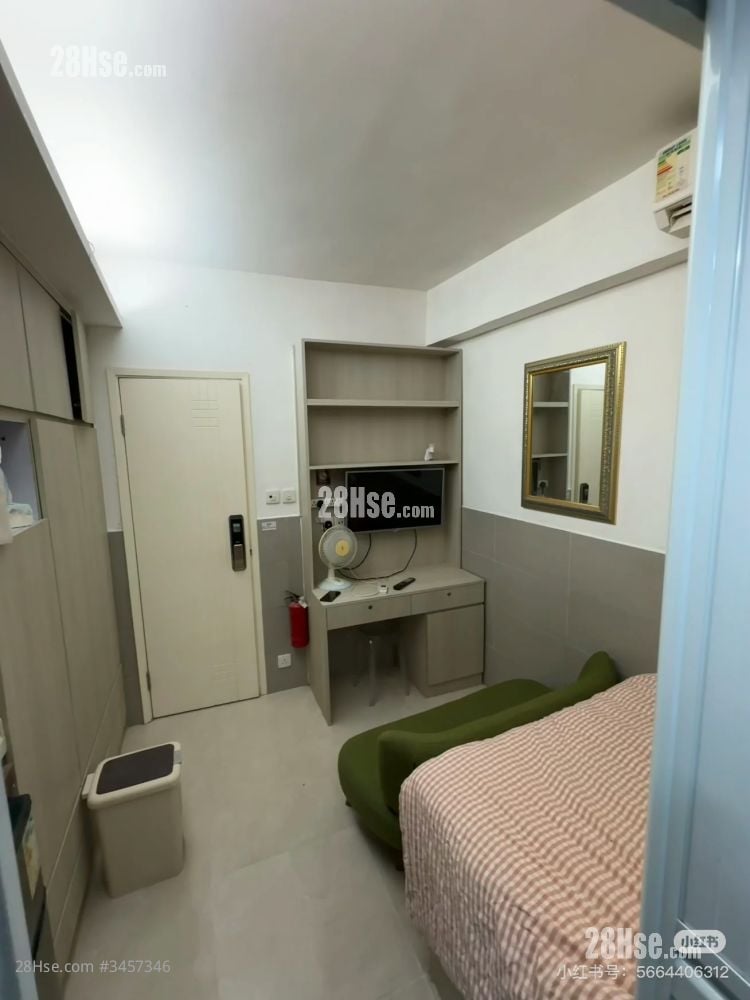 信安大樓 租盤 120 平方呎