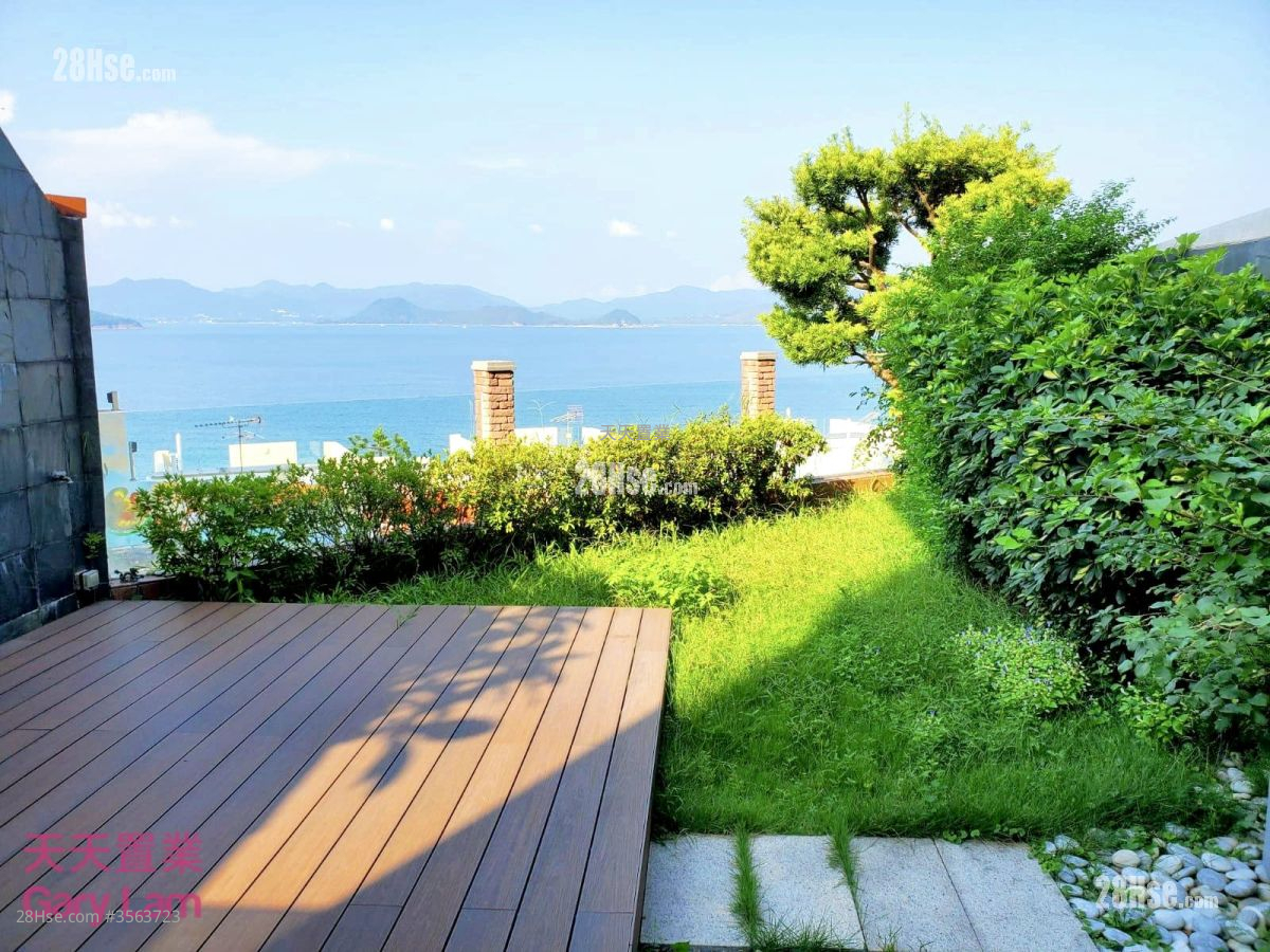 Silver Strand Lodge Rental 3 Bedrooms , 3 Bathrooms 1,893 ft² Silver Strand Lodge Rental 3 Bedrooms , 3 Bathrooms 1,893 ft²