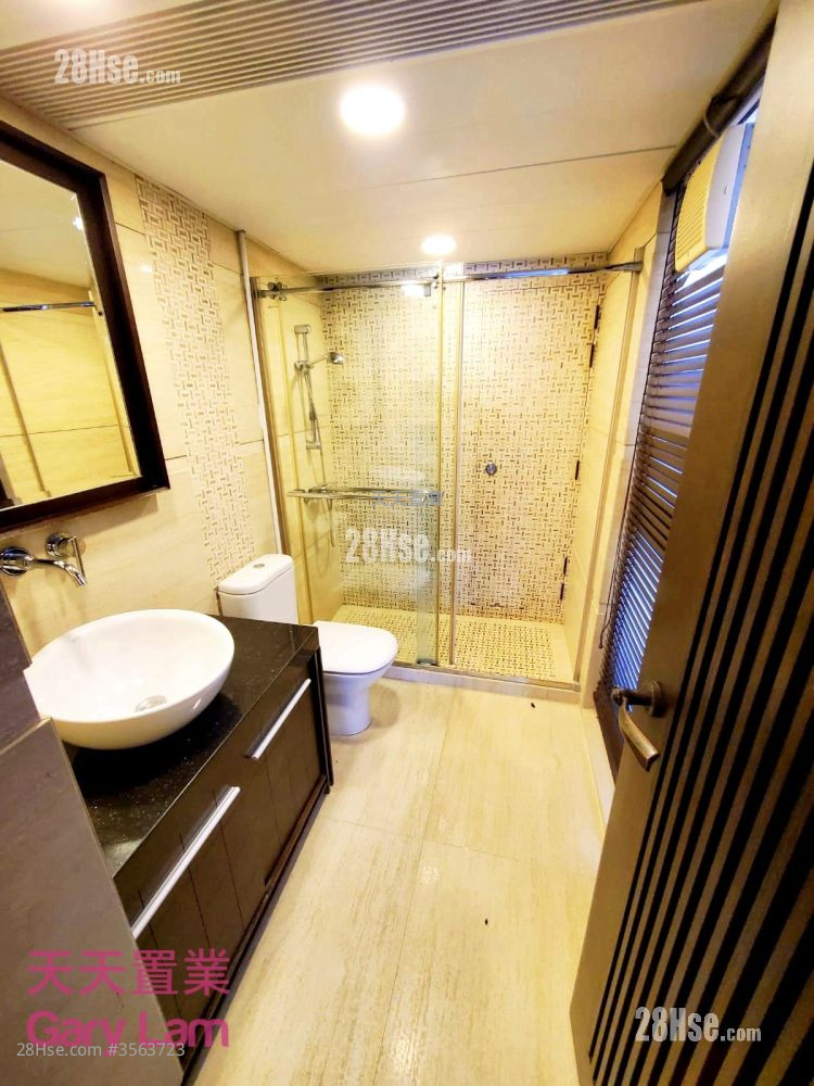 Silver Strand Lodge Rental 3 Bedrooms , 3 Bathrooms 1,893 ft² Silver Strand Lodge Rental 3 Bedrooms , 3 Bathrooms 1,893 ft²