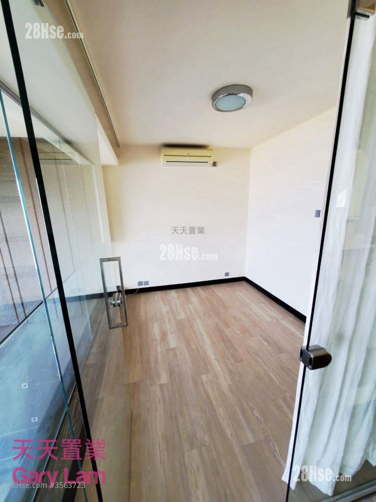 Silver Strand Lodge Rental 3 Bedrooms , 3 Bathrooms 1,893 ft² Silver Strand Lodge Rental 3 Bedrooms , 3 Bathrooms 1,893 ft²