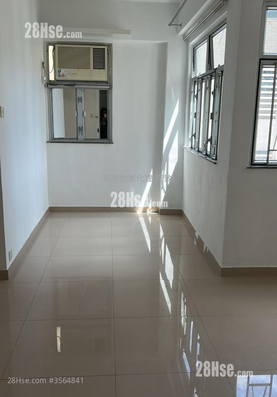 Wah Fung Building Rental 1 Bedroom , 1 Bathroom 310 ft²