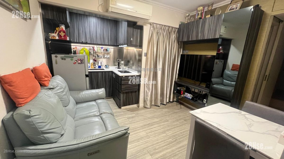 Siu Fung Court Sell 1 Bedroom , 1 Bathroom 262 ft²