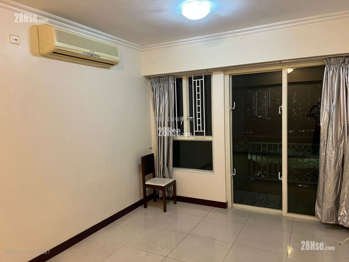 South Hillcrest Rental 2 Bedrooms , 1 Bathroom 580 ft²