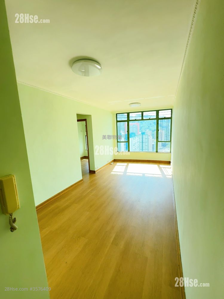 卓尔居 租盘 512 平方尺
